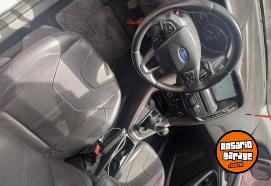 Autos - Ford Focus plus 2018 Nafta 90000Km - En Venta