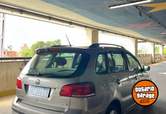 Autos - Volkswagen SURAN HIGHLINE 2017 Nafta 92000Km - En Venta