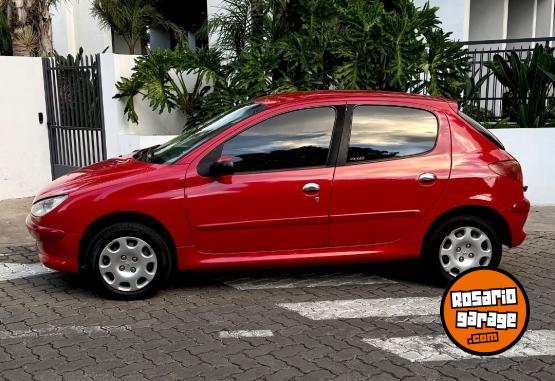 Autos - Peugeot 206 2010 GNC 130000Km - En Venta