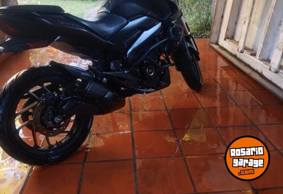 Motos - Bajaj Dominar 400 2021 Nafta 8000Km - En Venta