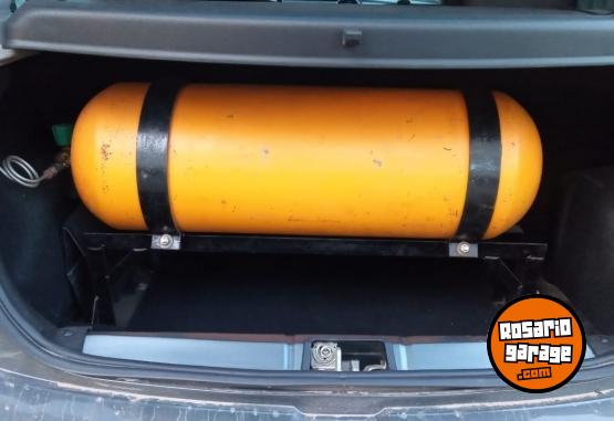 Autos - Toyota ETIOS X 2023 GNC 55000Km - En Venta