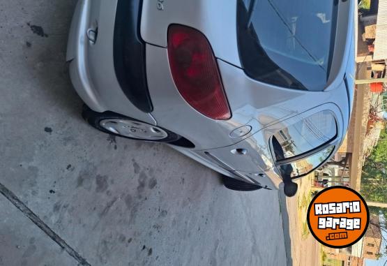 Autos - Peugeot 206 2005 Diesel 225000Km - En Venta