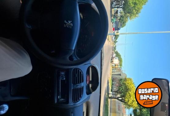 Autos - Peugeot 206 2005 Diesel 225000Km - En Venta
