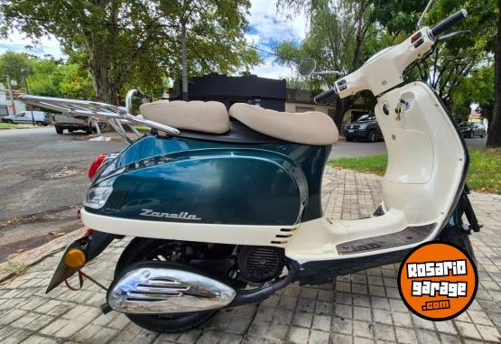 Motos - Zanella Zanella 2023 Nafta 3000Km - En Venta