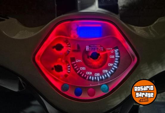 Motos - Zanella Zanella 2023 Nafta 3000Km - En Venta