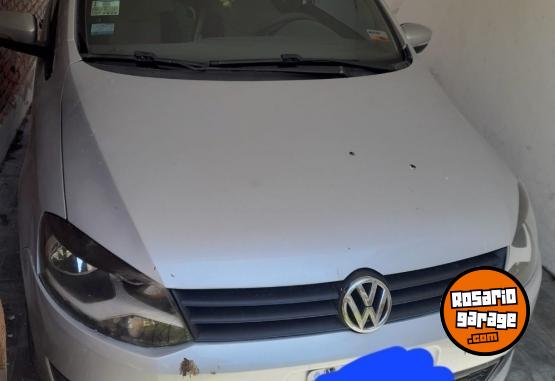 Autos - Volkswagen Fox comfotline 3 puertas 2012 GNC 189000Km - En Venta