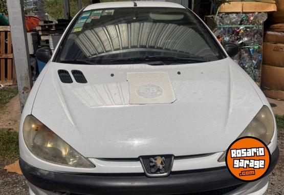 Autos - Peugeot 206 XR 1.4 2005 Nafta 239000Km - En Venta