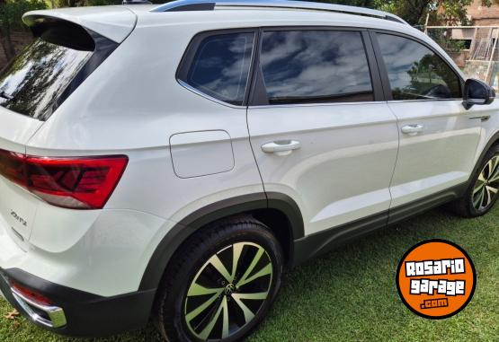 Autos - Volkswagen Taos Highline 2022 Nafta 91000Km - En Venta