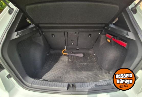 Autos - Volkswagen Taos Highline 2022 Nafta 91000Km - En Venta