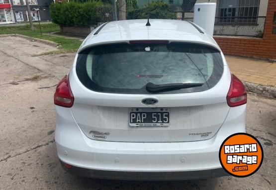 Autos - Ford FOCUS 3 TITANIUM 2015 Nafta 168000Km - En Venta