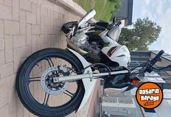 Motos - Honda TITAN NEW 2021 Nafta 31000Km - En Venta