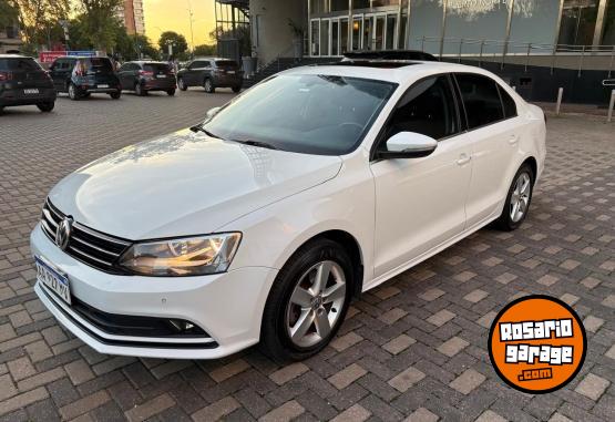 Autos - Volkswagen Vento Highline 1.4 TSI Au 2017 Nafta 115000Km - En Venta