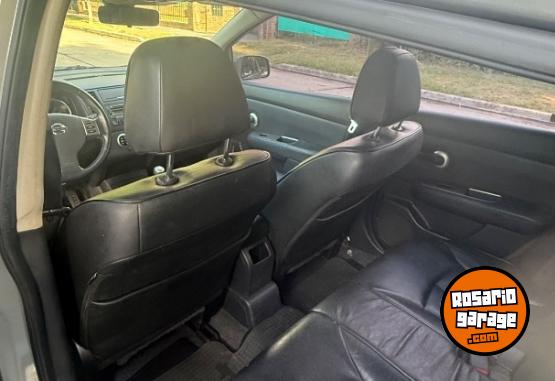 Autos - Nissan Tiida 2010 Nafta 117000Km - En Venta