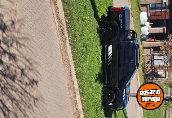 Camionetas - Nissan Frontier 2023 Diesel 23500Km - En Venta