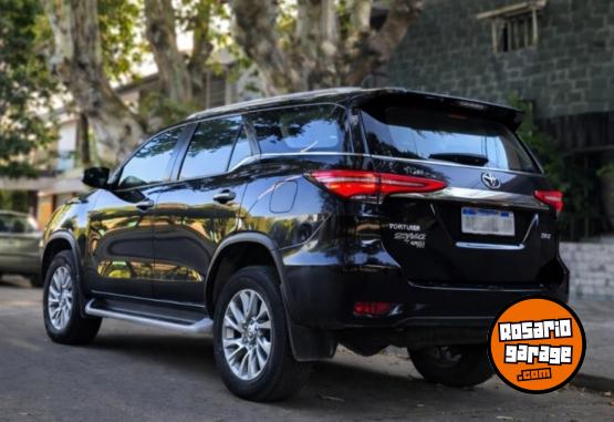 Camionetas - Toyota Sw4 2021 Diesel 110000Km - En Venta