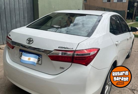 Autos - Toyota COROLLA XEI PACK CVT 2016 Nafta 156000Km - En Venta