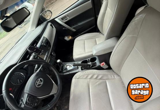 Autos - Toyota COROLLA XEI PACK CVT 2016 Nafta 156000Km - En Venta