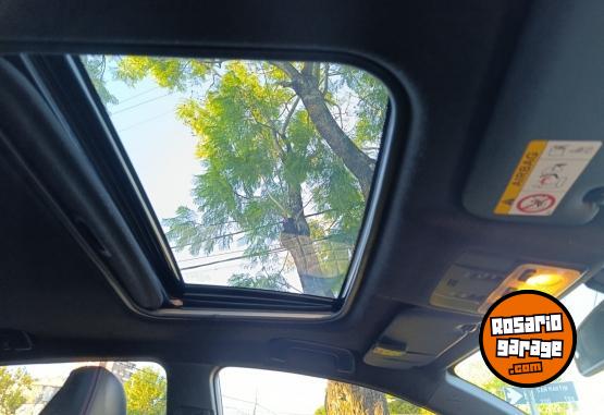 Autos - Toyota Yaris Corolla Cruze focus 2021 Nafta 62800Km - En Venta