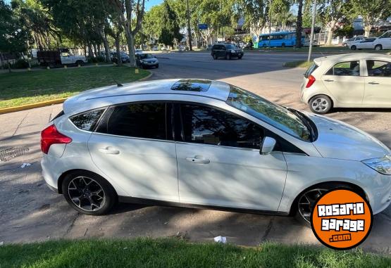 Autos - Ford Focus Titanium 2014 Nafta 116000Km - En Venta