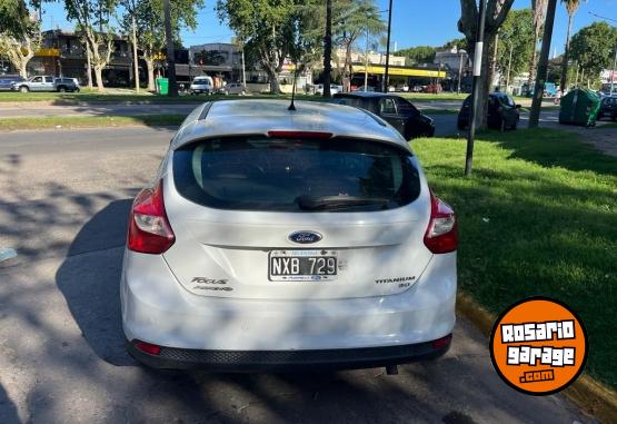 Autos - Ford Focus Titanium 2014 Nafta 116000Km - En Venta