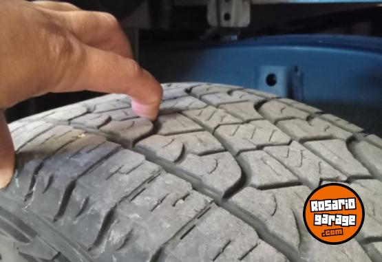 Camionetas - Toyota Hilux srx 4x2 autom�tica 2021 Diesel 112000Km - En Venta