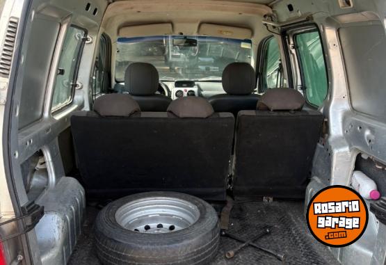 Utilitarios - Peugeot Partner 2016 Diesel 446000Km - En Venta