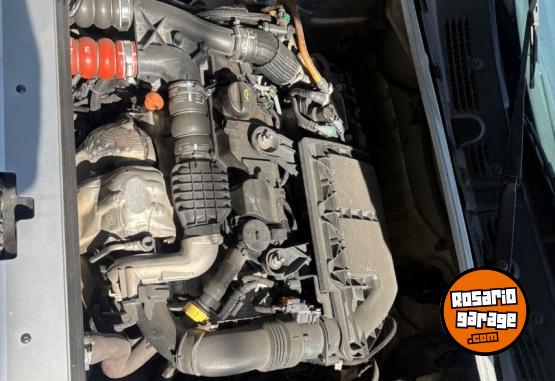 Utilitarios - Peugeot Partner 2016 Diesel 446000Km - En Venta