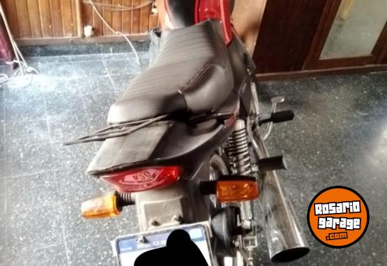 Motos - Corven HUNTER 150 BY 2024 Nafta 2352Km - En Venta