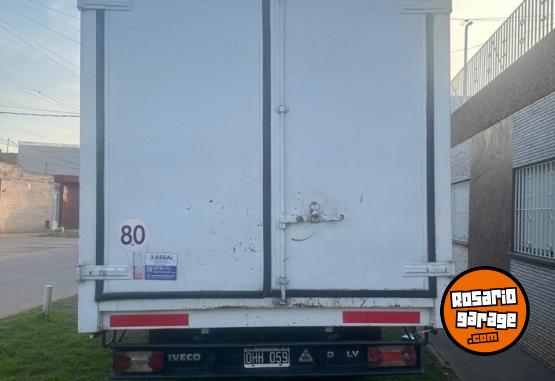 Camiones y Gr�as - Iveco - En Venta