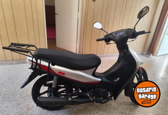 Motos - Zanella ZB 110 RT full 2025 Nafta 7000Km - En Venta