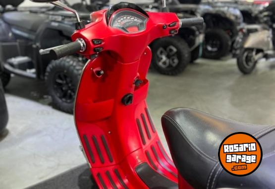 Motos - Vespa SXL 150 2018 Nafta 25600Km - En Venta