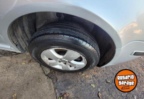 Autos - Volkswagen Bora 2011 Nafta  - En Venta