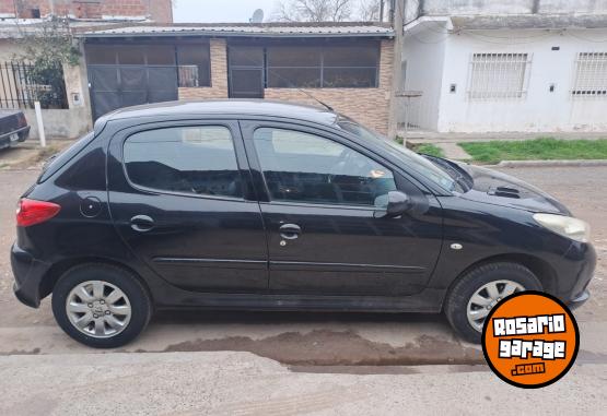 Autos - Peugeot 2010 2010 Nafta 210000Km - En Venta
