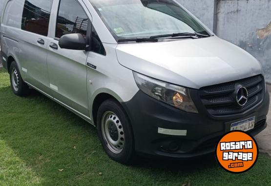 Utilitarios - Mercedes Benz vito mixto 2016 Diesel 168000Km - En Venta