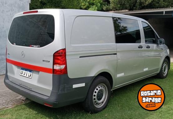 Utilitarios - Mercedes Benz vito mixto 2016 Diesel 168000Km - En Venta