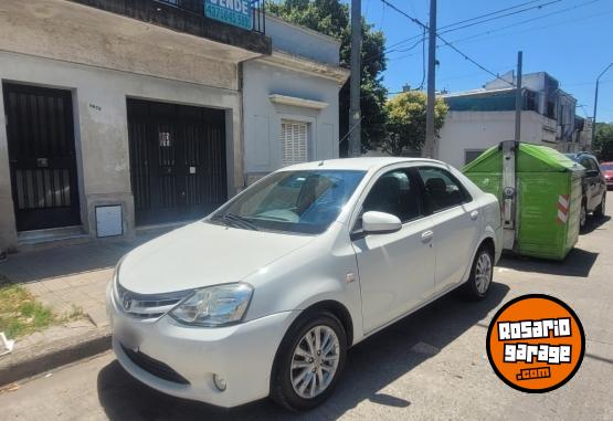 Autos - Toyota Etios 2014 Nafta  - En Venta