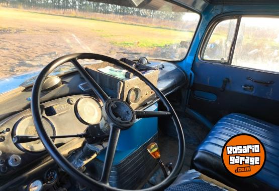 Camiones y Gr�as - Mercedes benz 1114 - En Venta