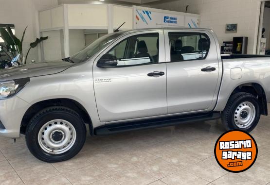 Camionetas - Toyota HILUX DX 2020 Diesel 41745Km - En Venta