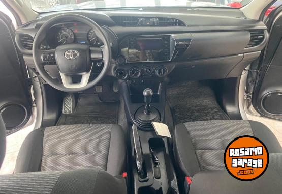 Camionetas - Toyota HILUX DX 2020 Diesel 41745Km - En Venta