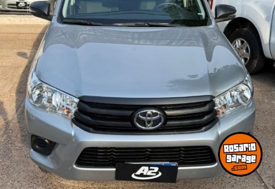 Camionetas - Toyota Hilux 2020 Nafta 1900Km - En Venta