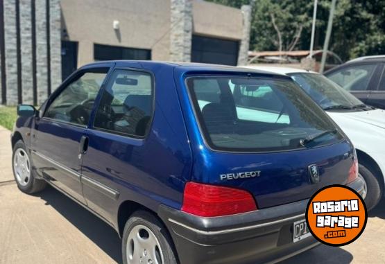 Autos - Peugeot 106 2000 Nafta 176000Km - En Venta