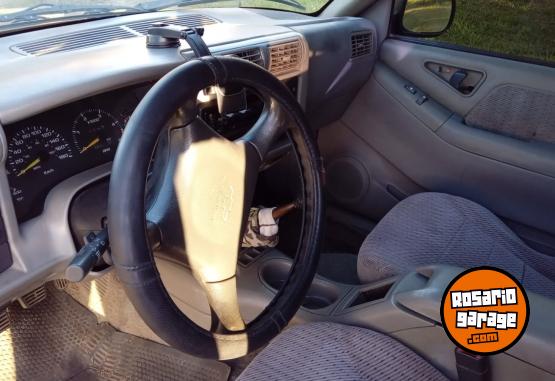 Camionetas - Chevrolet Blazer 1998 Diesel 395000Km - En Venta