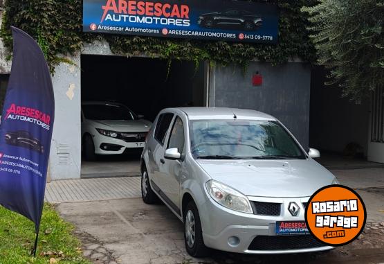 Autos - Renault sandero 2011 Nafta 180000Km - En Venta
