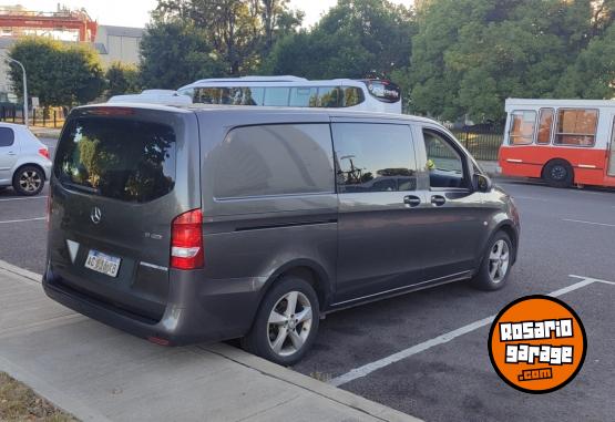 Utilitarios - Mercedes Benz Vito Plus AA 2018 Diesel 140000Km - En Venta