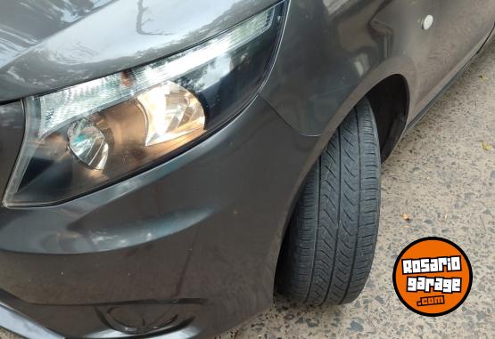 Utilitarios - Mercedes Benz Vito Plus AA 2018 Diesel 140000Km - En Venta