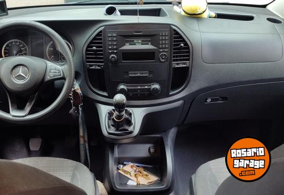 Utilitarios - Mercedes Benz Vito Plus AA 2018 Diesel 140000Km - En Venta