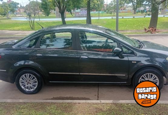 Autos - Fiat Linea 1.9 16V 2010 Nafta 121000Km - En Venta