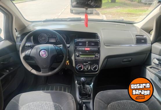 Autos - Fiat Linea 1.9 16V 2010 Nafta 121000Km - En Venta