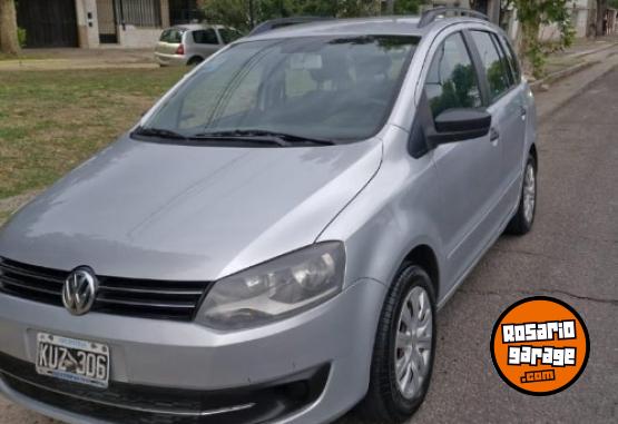 Autos - Volkswagen Suran gnc impecable 2012 GNC 135000Km - En Venta