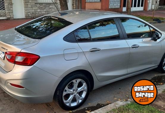 Autos - Chevrolet Cruze 2021 Nafta 121000Km - En Venta